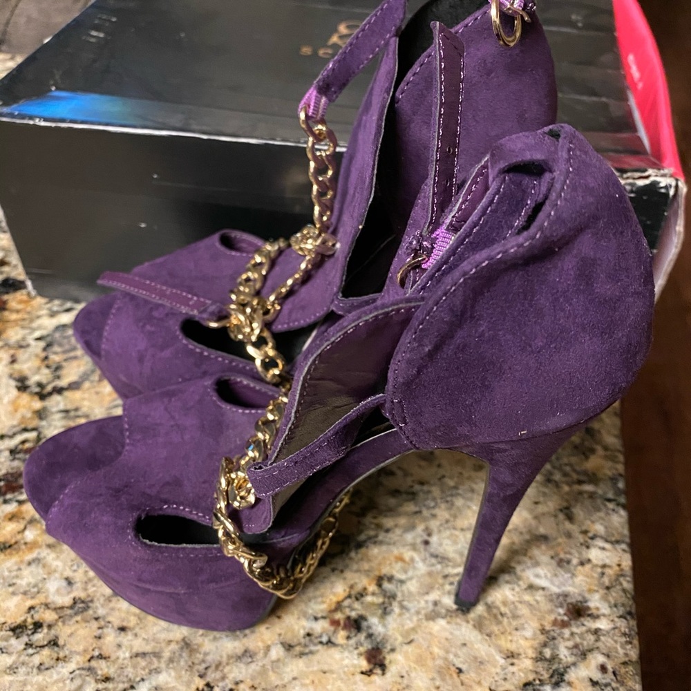 Open Toe High Heels - Picture 4 of 4